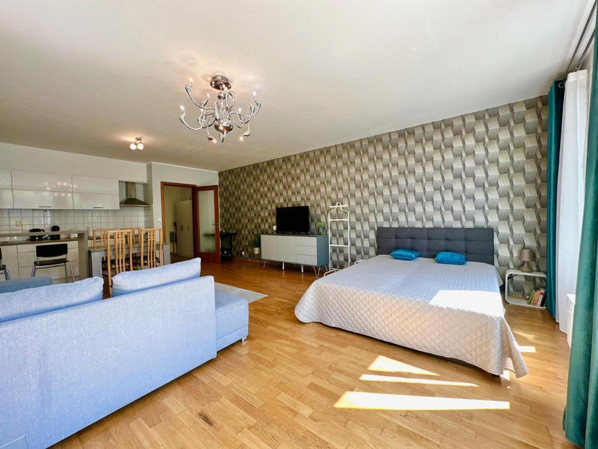 Rezidence Jeseniova Prague Apartment Ngoại thất bức ảnh